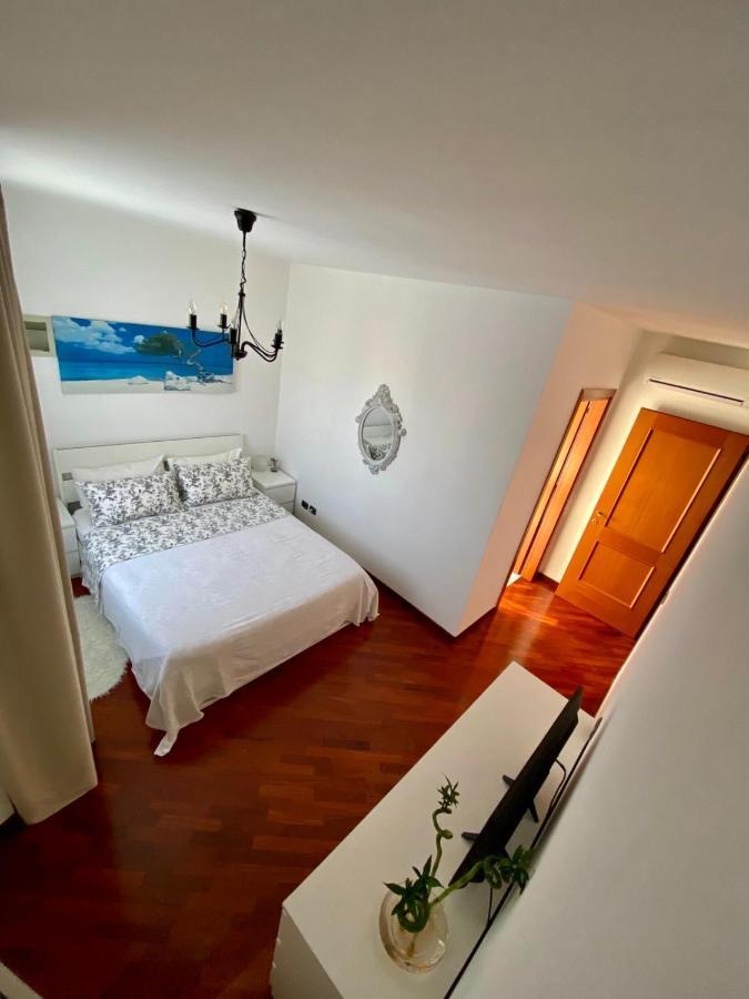 Ostium Sea Star Hotel Lido di Ostia Bagian luar foto